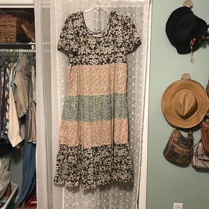 Natural Life Collette Tiered Print Maxi NWT